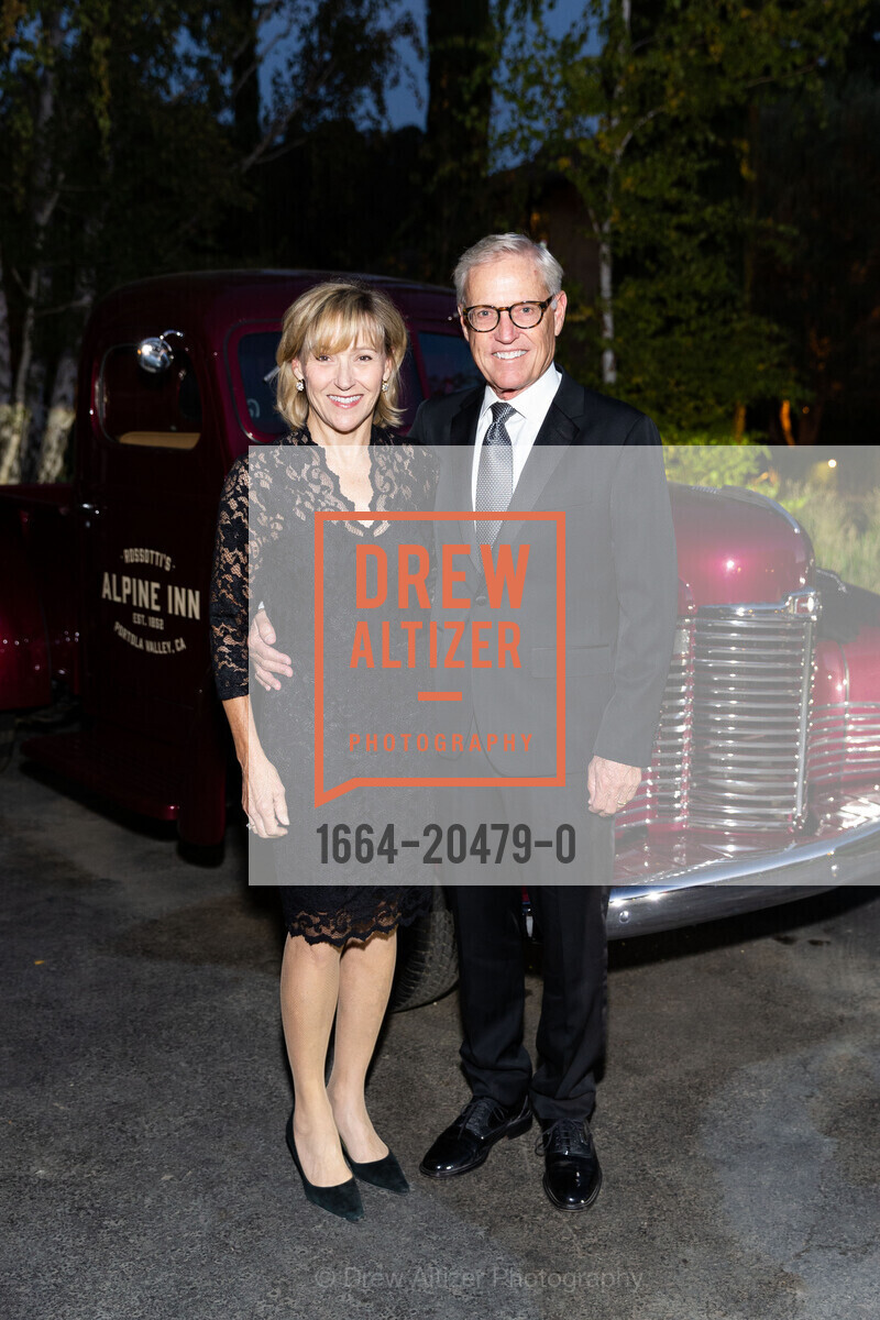 Betty Irvine, Mark Irvine, Part The Cloud Gala Benefitting Alzheimer's Association, Private Res, Photo #1664-20479-0 Betty Irvine, Mark Irvine, Photo #1664-20479-0