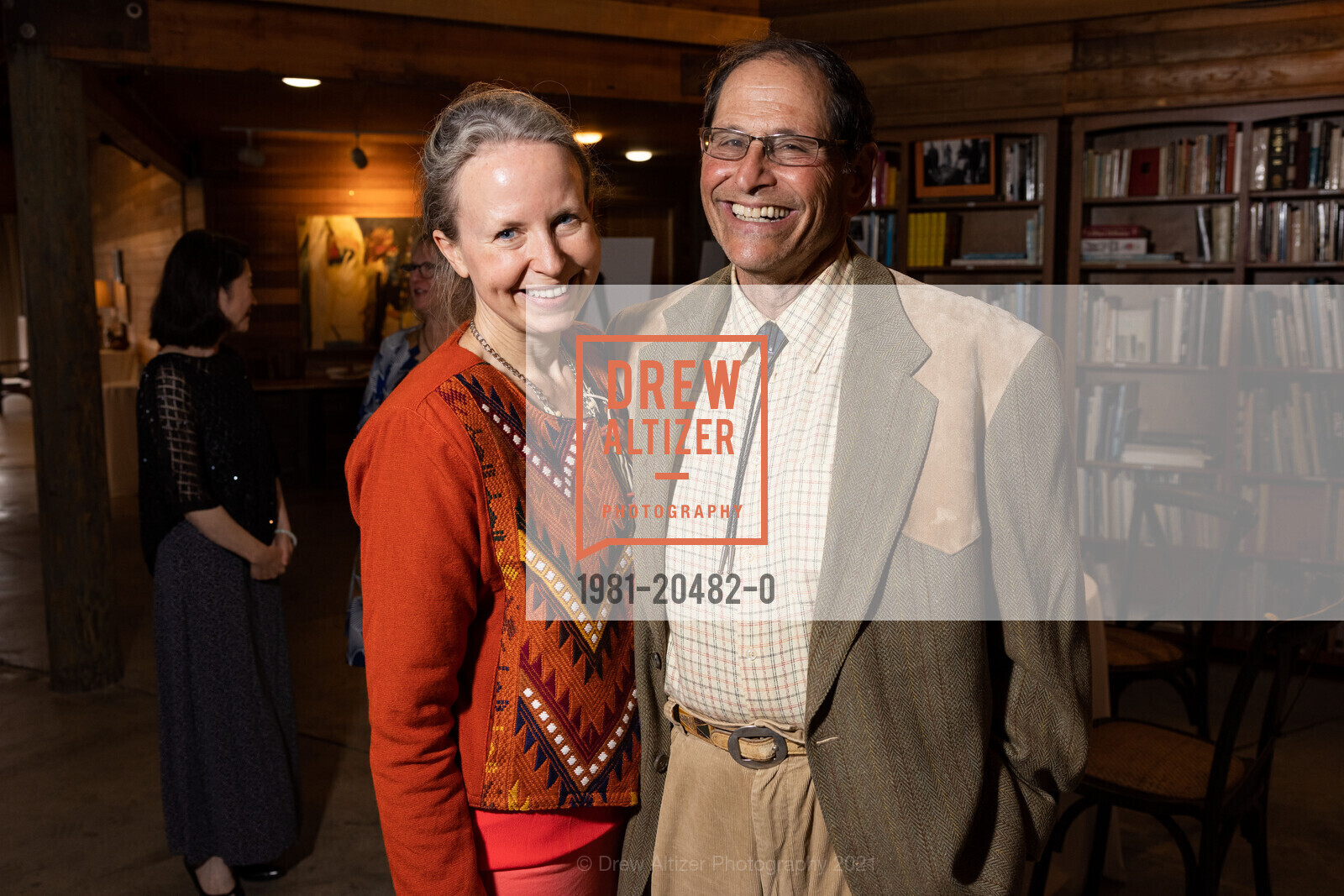 Alexander MacDowell, Steve Michaelson, Artful Harvest Benefit 2021, Djerassi Resident Artists Program. 2325 Bear Gulch Rd, Woodside, CA 94062, October 17th, 2021, Photo #1981-20482-0 Alexander MacDowell, Steve Michaelson, Photo #1981-20482-0