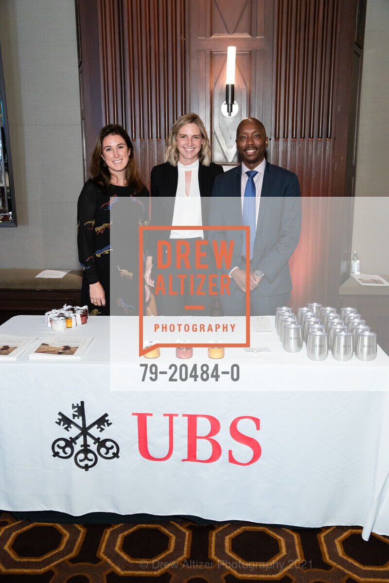 Emily de la Reguera, Meredith Westerman, Edgar Marita, Nob Hill Gazette Hosts Own your Worth Event, Julia Morgan Ballroom. 465 California St, October 19th, 2021, Photo #79-20484-0 Emily de la Reguera, Meredith Westerman, Edgar Marita, Photo #79-20484-0