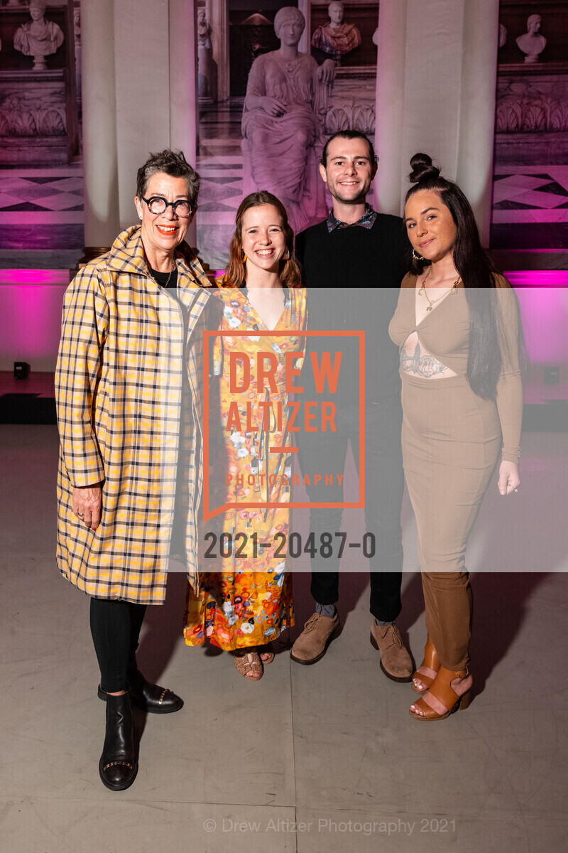 Wendy Storch, NIna Harris, Eli Chanoff, Julia Kibben, Museum of Performance + Design Arts Medallion, Saint Joseph’s Arts Society. 1401 Howard St, October 21st, 2021, Photo #2021-20487-0 Wendy Storch, NIna Harris, Eli Chanoff, Julia Kibben, Photo #2021-20487-0