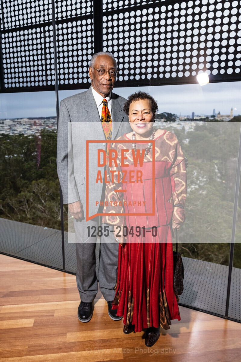 Arthur Cossey, Sharon Cossey, FAMSF hosts Opening Day Celebration for Patrick Kelly: Runway of Love 2021, de Young Museum. 50 Hagiwara Tea Garden Dr, Photo #1285-20491-0 Arthur Cossey, Sharon Cossey, Photo #1285-20491-0