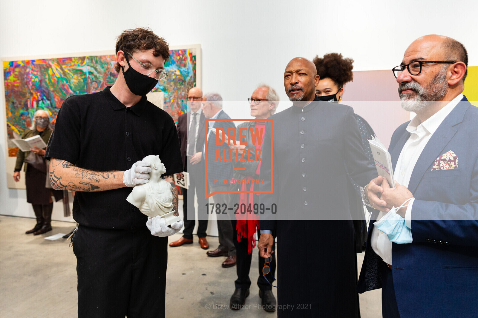 JOhn Marx, Mary Graham, Lonnie Graham, Charles DeSantis, SFAI Looking Forward Art Auction & Sale, SF Art Institute. 800 Chestnut St, November 4th, 2021, Photo #1782-20499-0 JOhn Marx, Mary Graham, Lonnie Graham, Charles DeSantis, Photo #1782-20499-0
