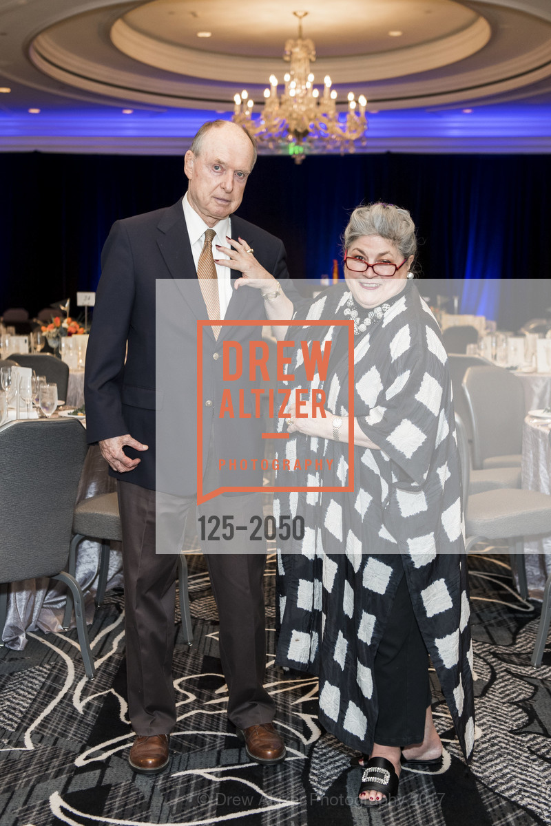 Michael Smith, Piper Evans, 20th Annual California Wine Classic, Ritz Carlton Hotel. 600 Stockton St, April 21st, 2017, Photo #125-2050 Michael Smith, Piper Evans, Photo #125-2050