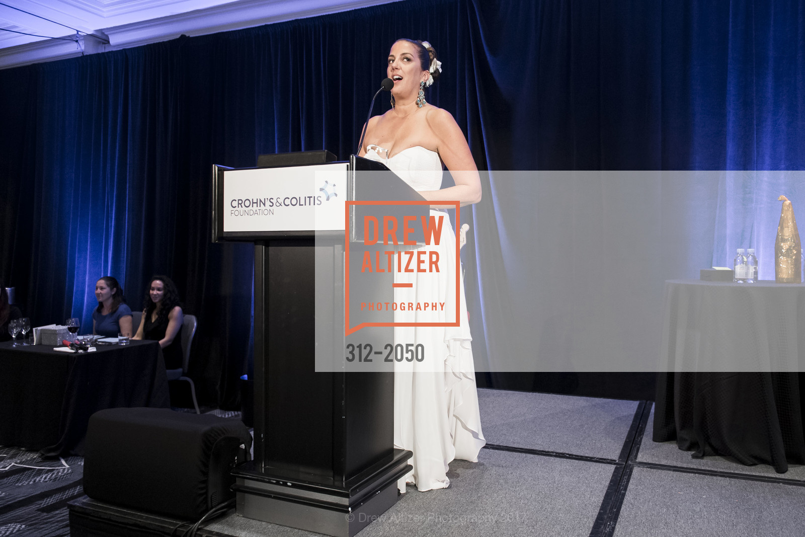 Jan Reicher, 20th Annual California Wine Classic, Ritz Carlton Hotel. 600 Stockton St, April 21st, 2017, Photo #312-2050 Jan Reicher, Photo #312-2050