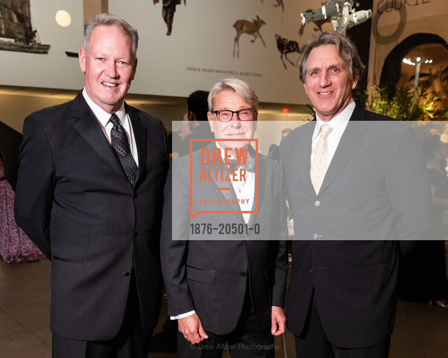Michael Murphy, Michael Bauer, Blaise Zerega, The de Young Museum Presents ON THE EDGE benefit Honoring Artist Judy Chicago and Designer Walter Hood, de Young Museum. 50 Hagiwara Tea Garden Dr, Photo #1876-20501-0 Michael Murphy, Michael Bauer, Blaise Zerega, Photo #1876-20501-0