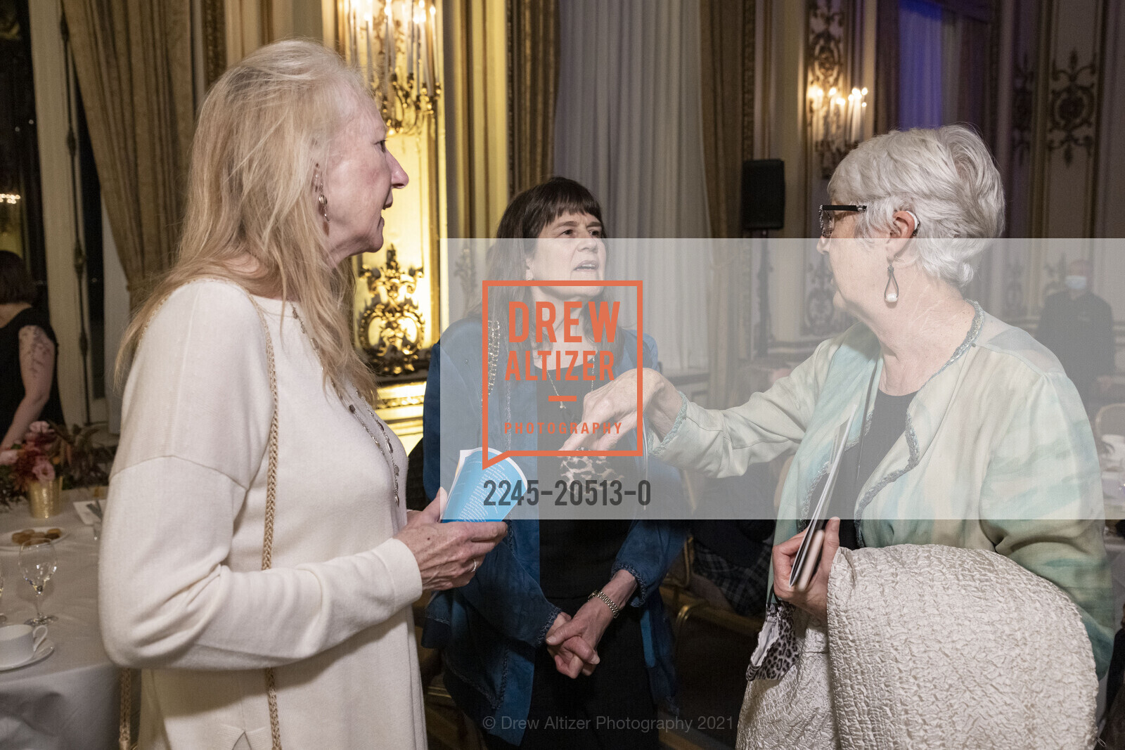Jan Baughman, Susan Janin, Ella Woods, Shanti Project hosts Petchitecture Sponsor Event, Fairmont San Francisco. 950 Mason St, November 10th, 2021, Photo #2245-20513-0 Jan Baughman, Susan Janin, Ella Woods, Photo #2245-20513-0