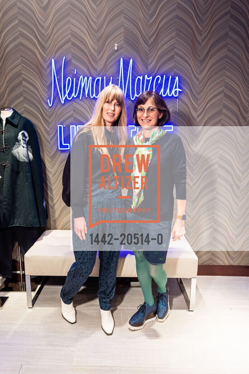 Nancy Rogers Ray, Sarah Thornton, Neiman Marcus Celebrates 20th Anniversary of Libertine, The Rotunda at Neiman Marcus. 150 Stockton St, November 11th, 2021, Photo #1442-20514-0 Nancy Rogers Ray, Sarah Thornton, Photo #1442-20514-0