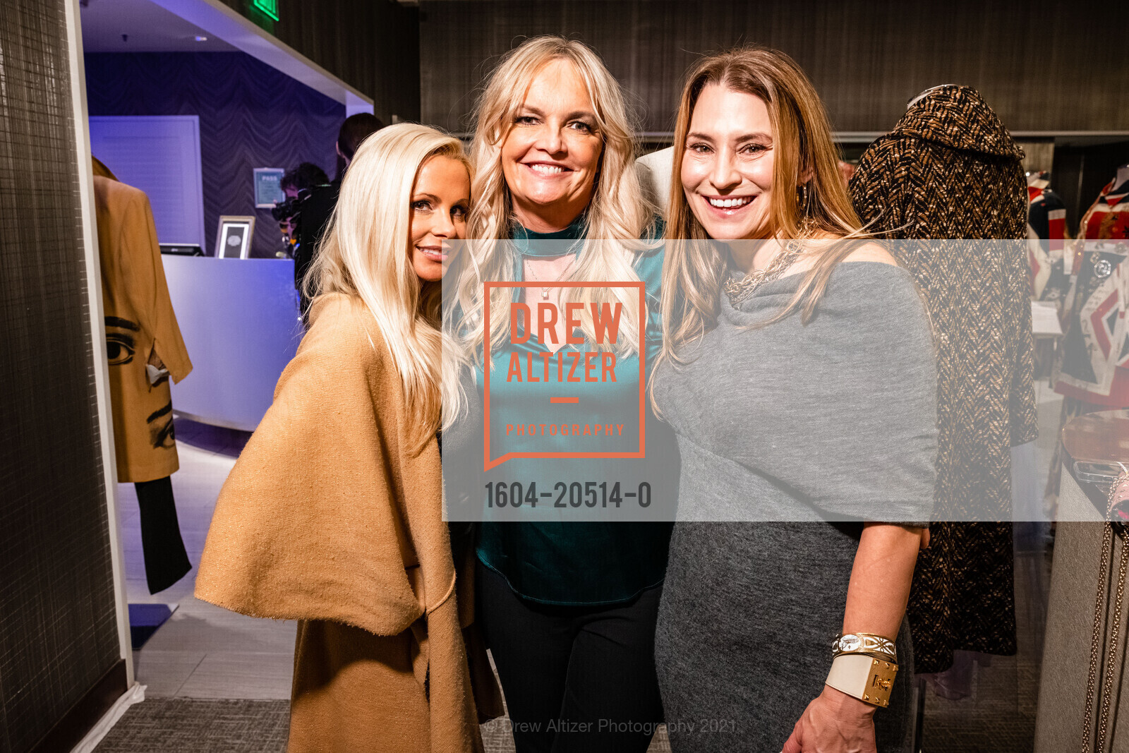 Rebecca Deelo, Sarah Lewis, Toni Stinton, Neiman Marcus Celebrates 20th Anniversary of Libertine, The Rotunda at Neiman Marcus. 150 Stockton St, November 11th, 2021, Photo #1604-20514-0 Rebecca Deelo, Sarah Lewis, Toni Stinton, Photo #1604-20514-0