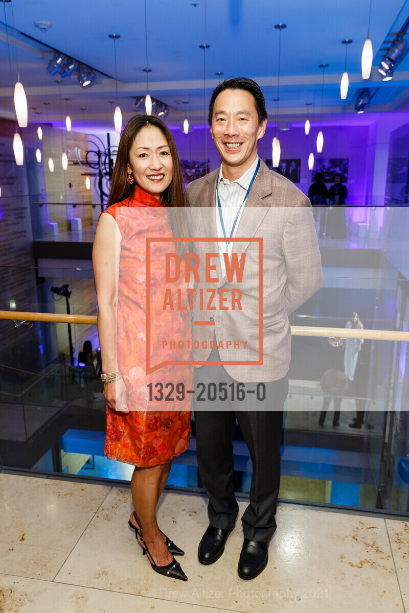 Kathy Chiao, Ken Hao, SF Conservatory of Music 2021 Gala event featuring Yo-Yo Ma, Bowes Center. 200 Van Ness, November 12th, 2021, Photo #1329-20516-0 Kathy Chiao, Ken Hao, Photo #1329-20516-0