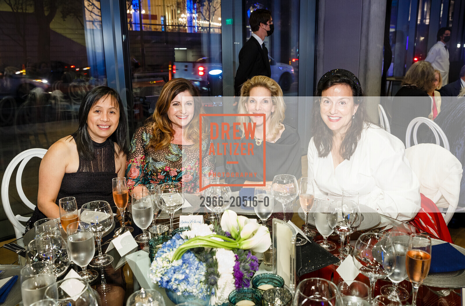 Christianne Haines, Barbara Walkowski, Amy Grossman, Anne Popkin, SF Conservatory of Music 2021 Gala event featuring Yo-Yo Ma, Bowes Center. 200 Van Ness, November 12th, 2021, Photo #2966-20516-0 Christianne Haines, Barbara Walkowski, Amy Grossman, Anne Popkin, Photo #2966-20516-0