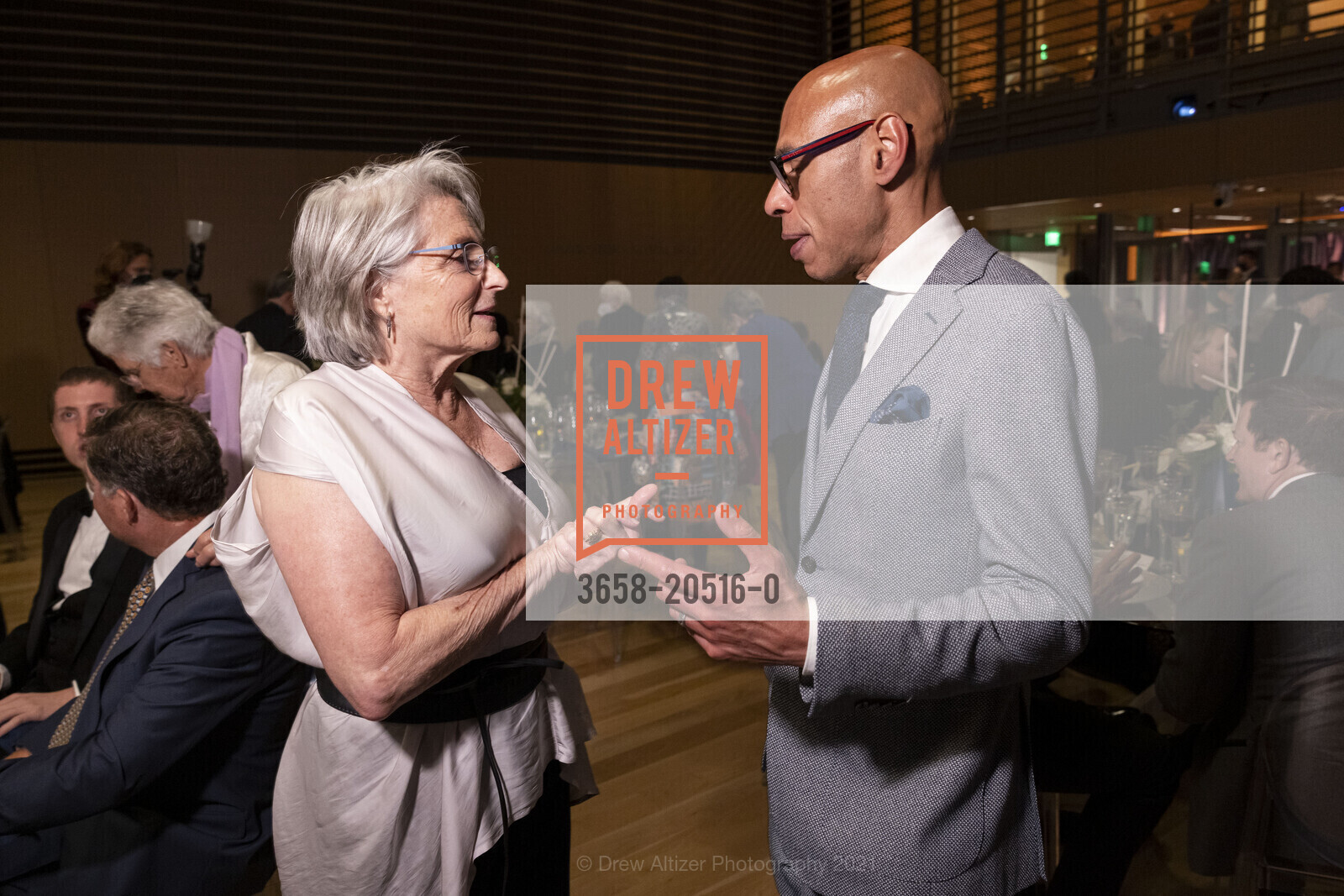 Kyle Goldman, Joshua Redman, SF Conservatory of Music 2021 Gala event featuring Yo-Yo Ma, Bowes Center. 200 Van Ness, November 12th, 2021, Photo #3658-20516-0 Kyle Goldman, Joshua Redman, Photo #3658-20516-0