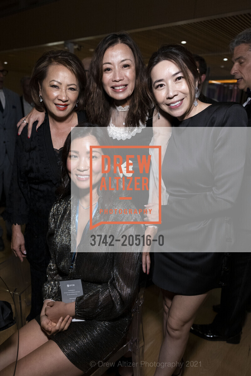 Eliza Cash, Lilian Qian, Maria Shim, Samantha Chien, SF Conservatory of Music 2021 Gala event featuring Yo-Yo Ma, Bowes Center. 200 Van Ness, November 12th, 2021, Photo #3742-20516-0 Eliza Cash, Lilian Qian, Maria Shim, Samantha Chien, Photo #3742-20516-0