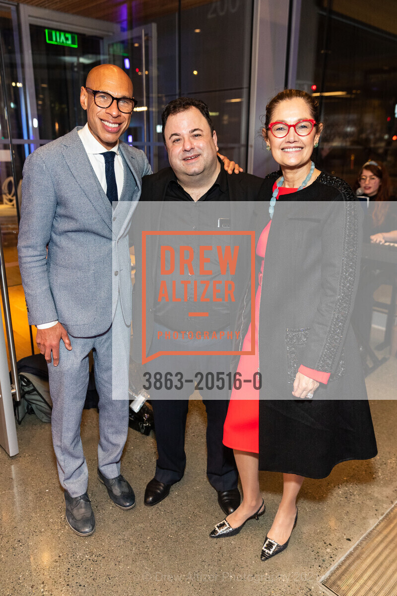 Joshua Redman, Richard Gerstein, Mariela Gerstein, SF Conservatory of Music 2021 Gala event featuring Yo-Yo Ma, Bowes Center. 200 Van Ness, November 12th, 2021, Photo #3863-20516-0 Joshua Redman, Richard Gerstein, Mariela Gerstein, Photo #3863-20516-0