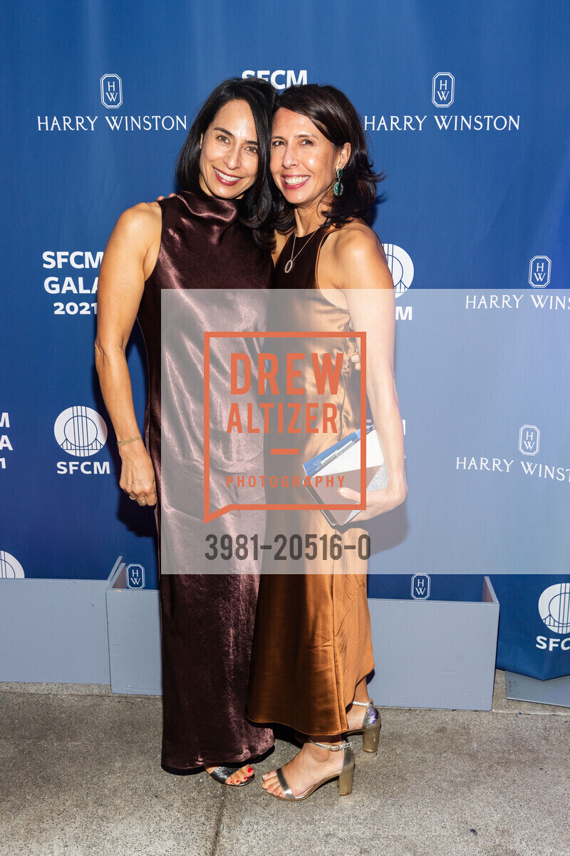 Susan Kan, Debra Kan, Photo #3981-20516-0