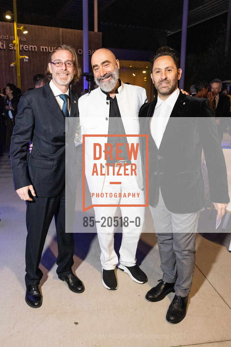 Sergio Strozzi, Simone Mazzetto, Mauro Aprile Zanetti, 2021 Manetti Shrem Museum Celebratory Gala, Manetti Shrem Museum of Art. 254 Old Davis Rd, November 13th, 2021, Photo #85-20518-0 Sergio Strozzi, Simone Mazzetto, Mauro Aprile Zanetti, Photo #85-20518-0