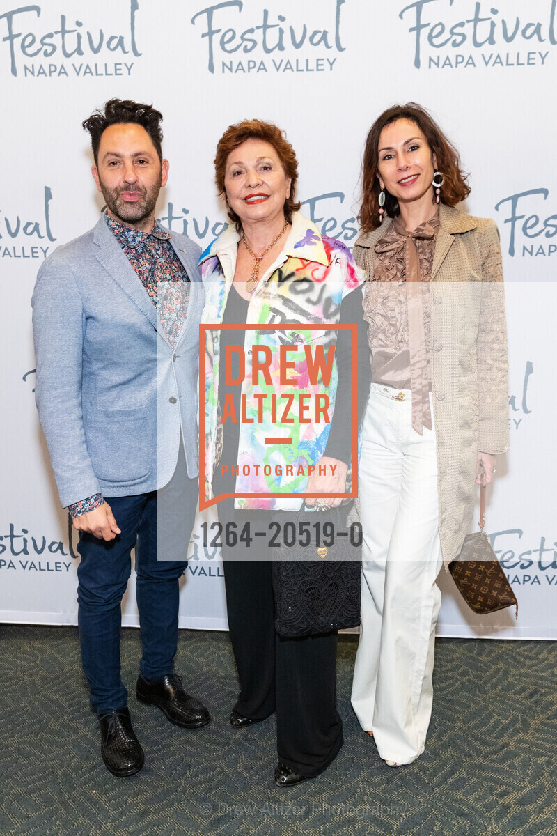 Mauro Aprile Zanetti, Maria Manetti Shrem, Eva Zanetti, Photo #1264-20519-0