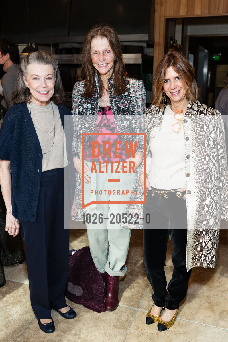 Suzanne McCloskey, Nikki Gorn, Donna Berg, Neiman Marcus hosts Brunello Cucinelli Luncheon, Cotogna. 490 Pacific Ave, November 16th, 2021, Photo #1026-20522-0 Suzanne McCloskey, Nikki Gorn, Donna Berg, Photo #1026-20522-0