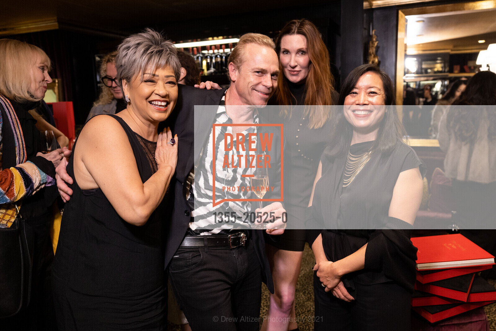 Rosalina Lydster, Jean-Charles Boisset, Danielle St. Germain-Gordon, Anna Miranda, Haute Living Release Party hosted by The Ritz, The Ritz Carlton, San Francisco. 600 Stockton St, November 17th, 2021, Photo #1355-20525-0 Rosalina Lydster, Jean-Charles Boisset, Danielle St. Germain-Gordon, Anna Miranda, Photo #1355-20525-0