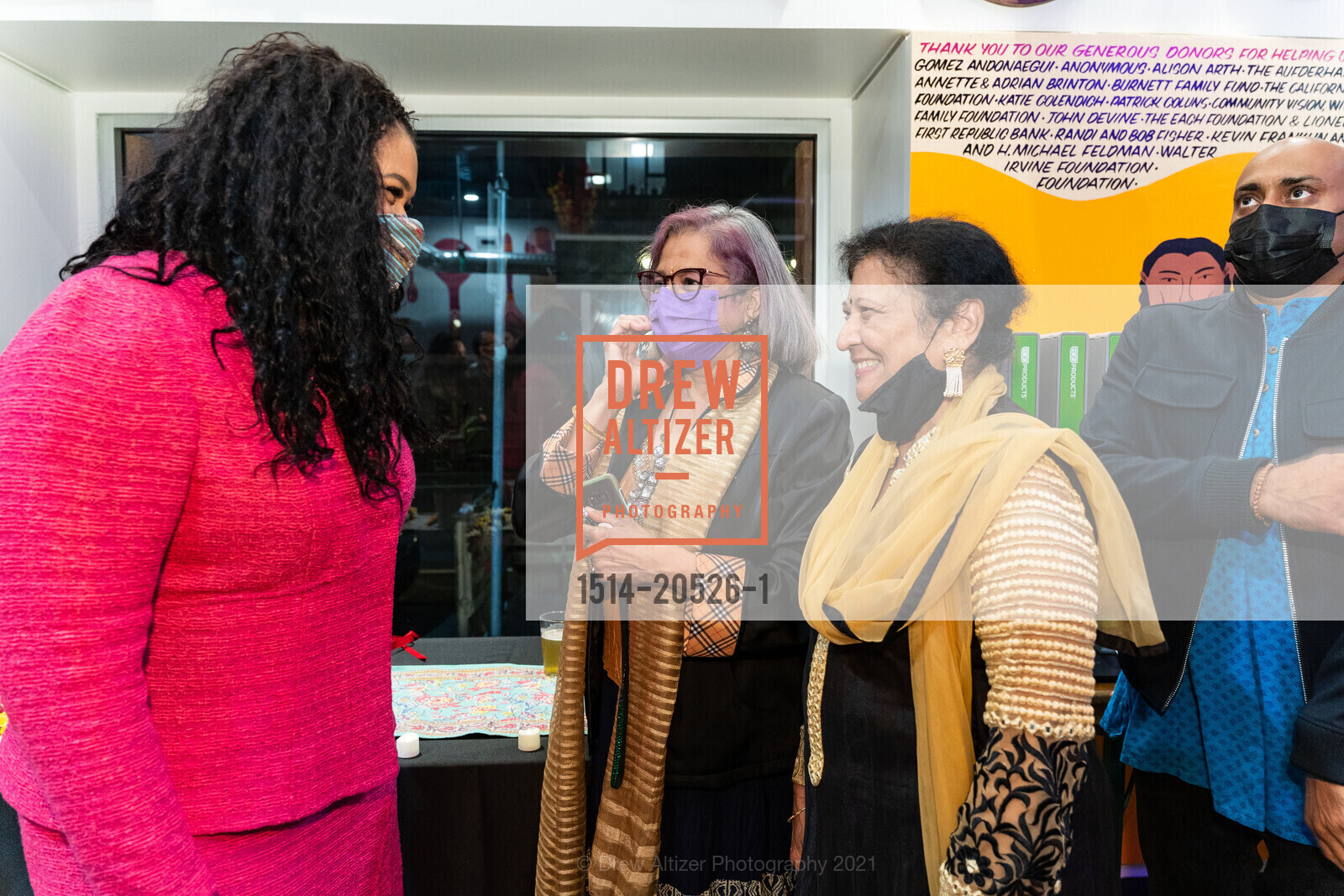 London Breed, Usha Aiyer, Uma Davi, Photo #1514-20526-1