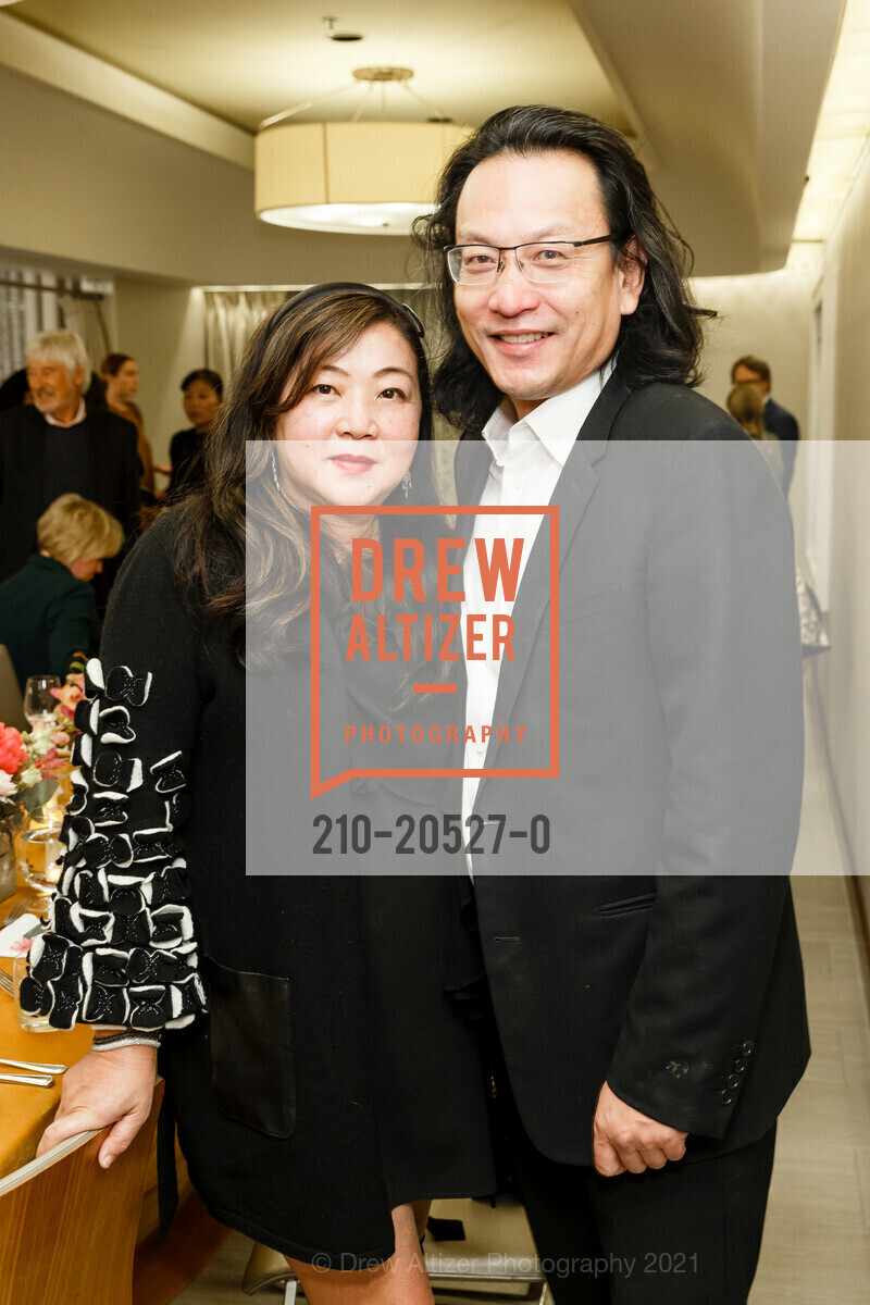 Mindy Sun, Peter Sun, Neiman Marcus hosts Postcards from Japan Dinner, The Rotunda @ Neiman Marcus. 150 Stockton St, November 17th, 2021, Photo #210-20527-0 Mindy Sun, Peter Sun, Photo #210-20527-0