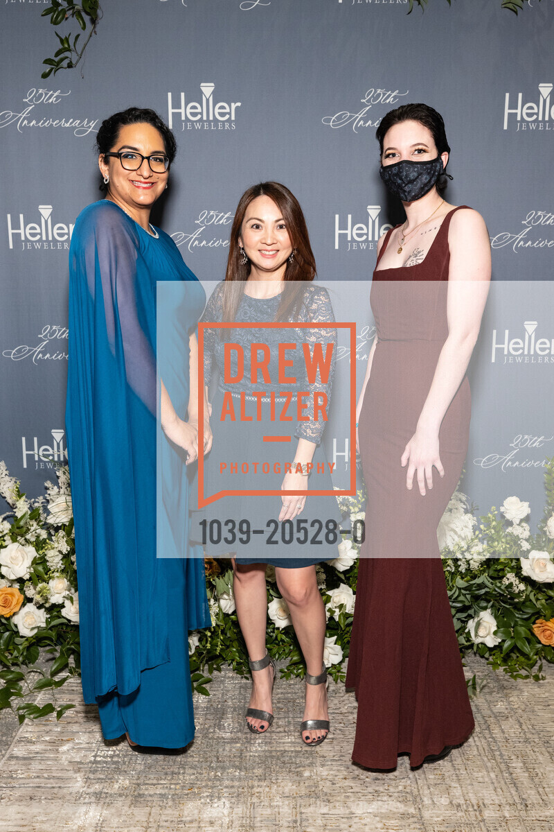 Noelle Boukis, Marizelle Tong, Nic Lopez, Heller Jewelers 25th Anniversary Party, Heller Jewelers. 6000 Bollinger Canyon Rd, November 18th, 2021, Photo #1039-20528-0 Noelle Boukis, Marizelle Tong, Nic Lopez, Photo #1039-20528-0