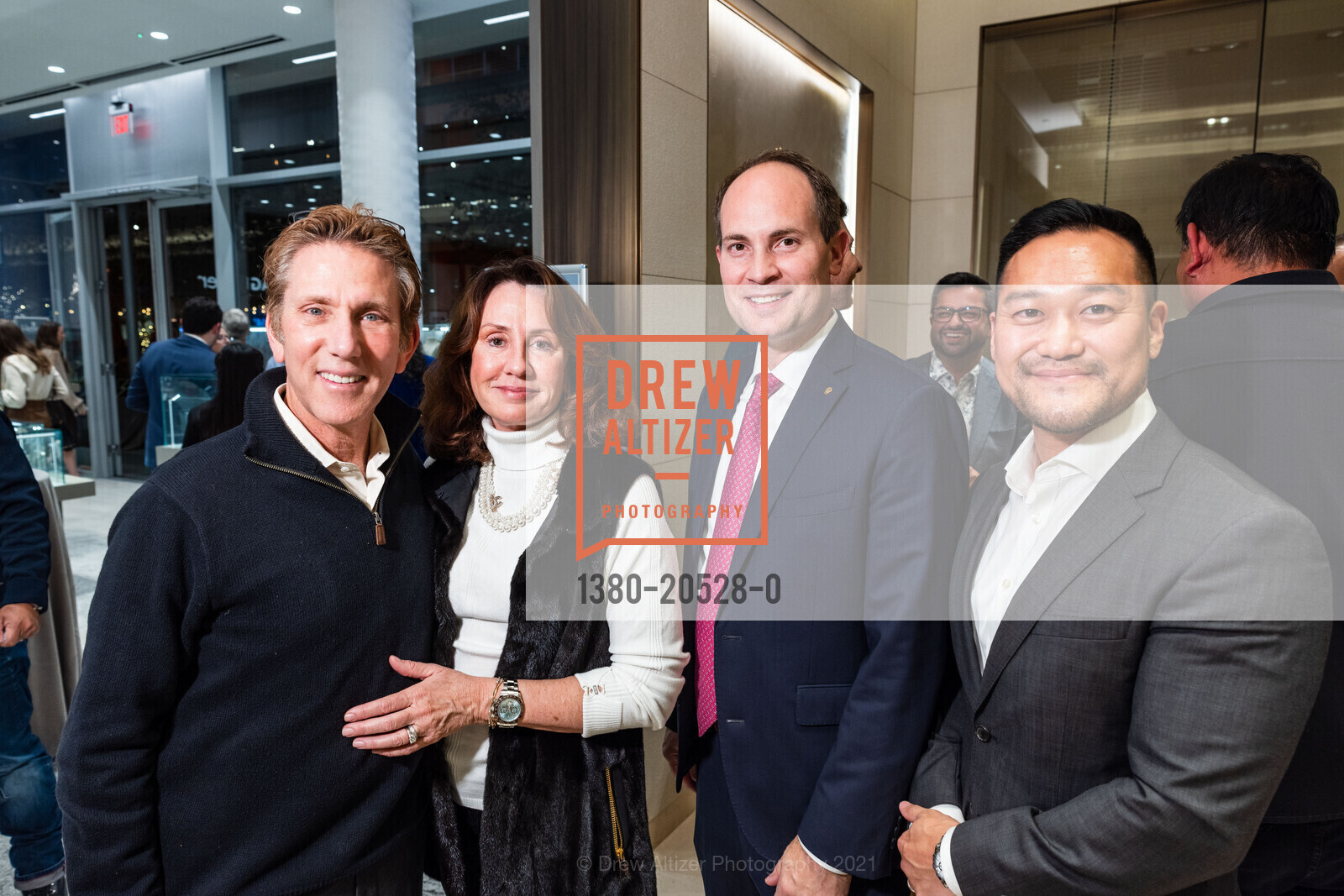 Bob Miller, Sonia Miller, Markus Martinez, Robert Song, Heller Jewelers 25th Anniversary Party, Heller Jewelers. 6000 Bollinger Canyon Rd, November 18th, 2021, Photo #1380-20528-0 Bob Miller, Sonia Miller, Markus Martinez, Robert Song, Photo #1380-20528-0