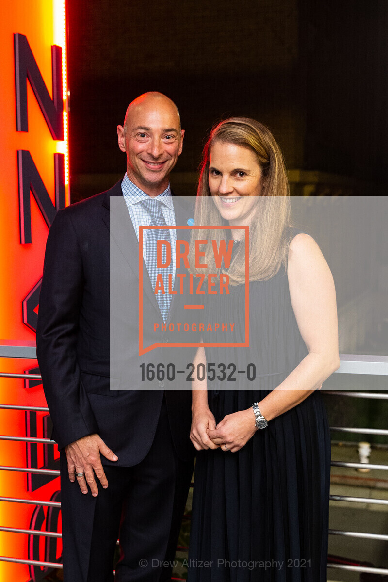 Jason Rosenthal, Nancy Rosenthal, UNICEF USA Giving Tuesday, SFJAZZ. 201 Franklin St, November 30th, 2021, Photo #1660-20532-0 Jason Rosenthal, Nancy Rosenthal, Photo #1660-20532-0