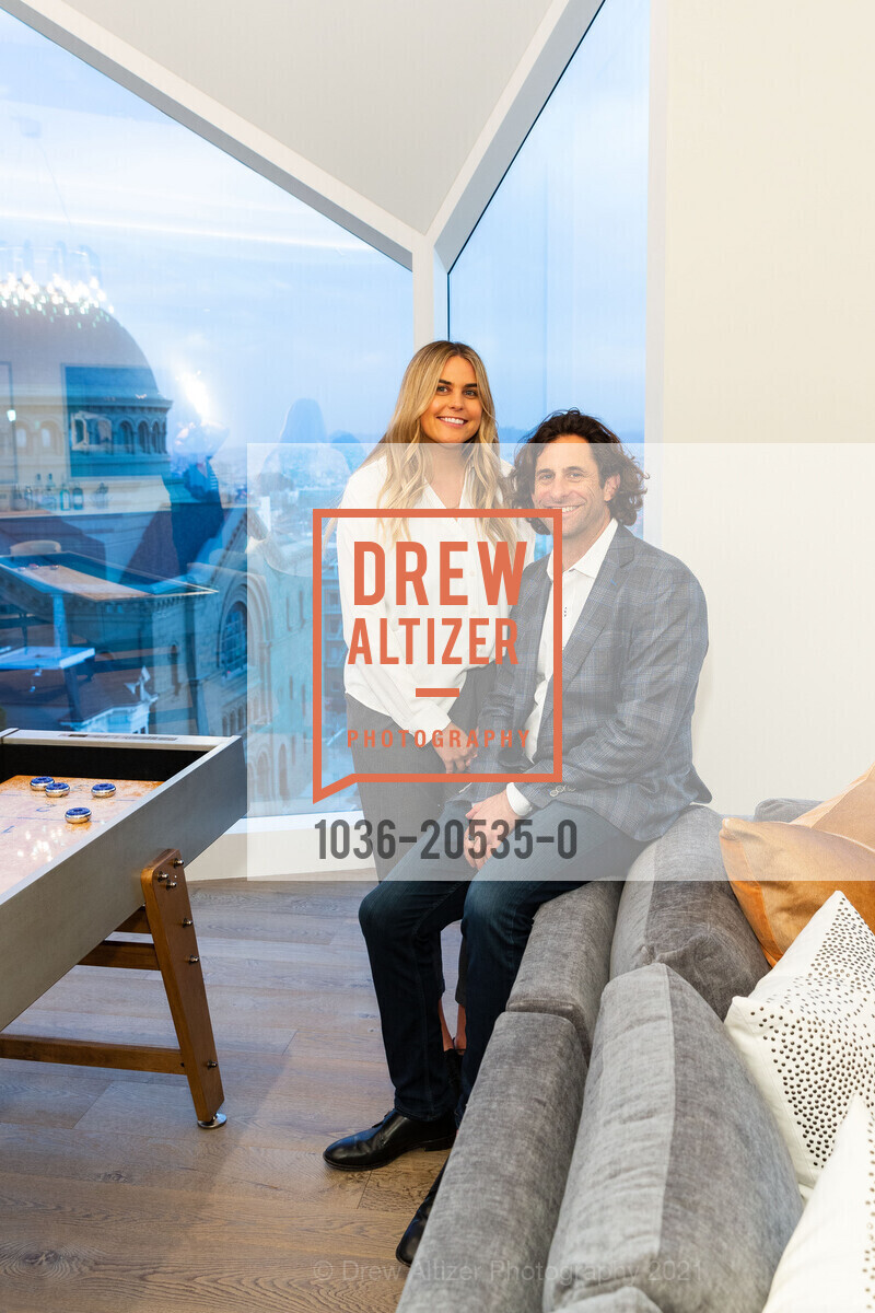 Tara Cooley, Jason Hoffman, Sotheby’s International Realty Event, Private Residence, December 2nd, 2021, Photo #1036-20535-0 Tara Cooley, Jason Hoffman, Photo #1036-20535-0