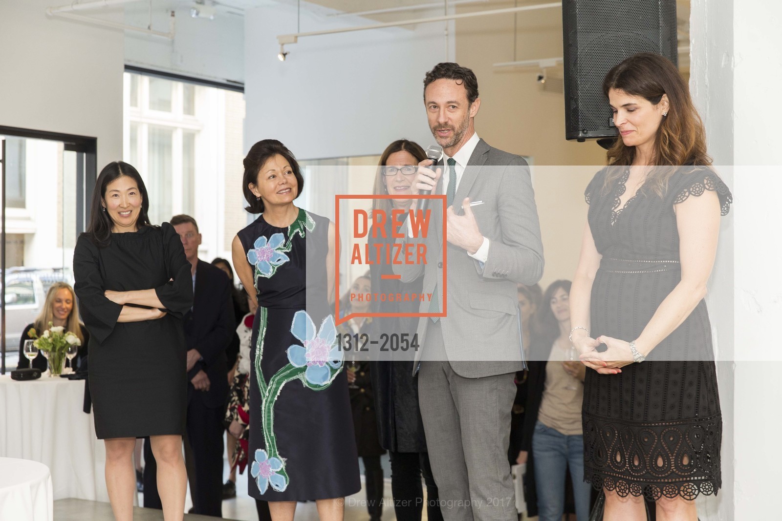 Sharon Kim, Laura Paulson, Ellanor Notides, Darius Himes, Wendi Norris, Christie's Spring Tour 2017, Wendi Norris Gallery. Van 161 Jesse Street, April 20th, 2017, Photo #1312-2054 Sharon Kim, Laura Paulson, Ellanor Notides, Darius Himes, Wendi Norris, Photo #1312-2054