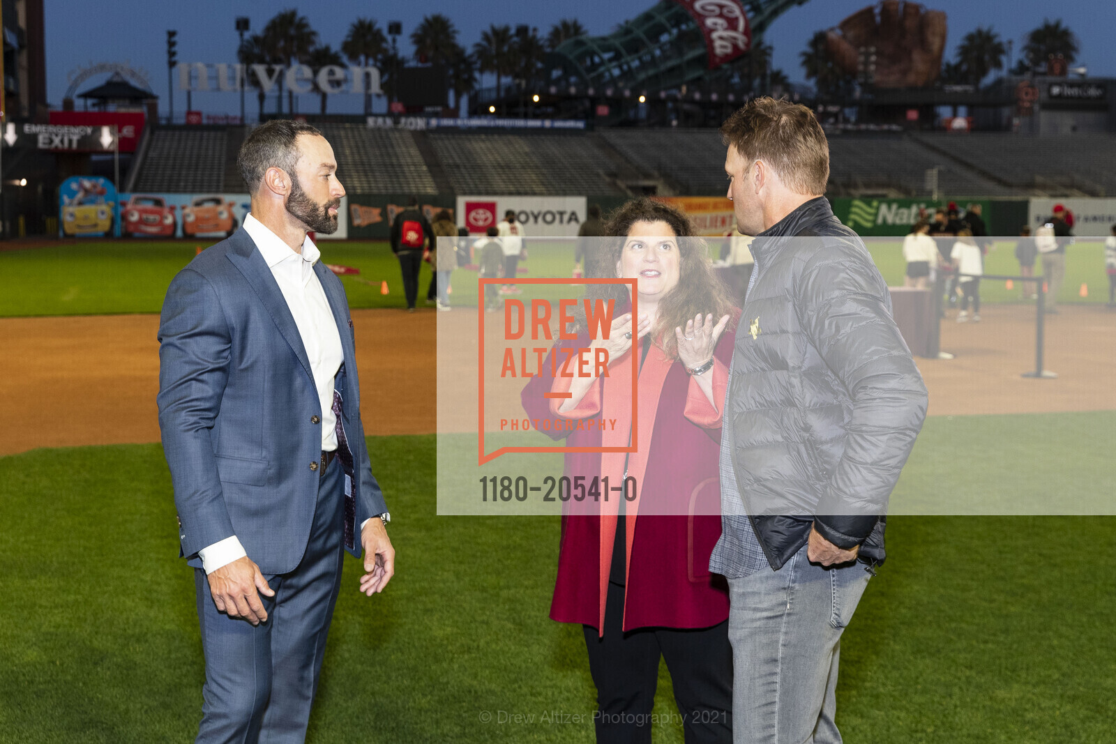 Gabe Kapler, Amy Wender-Hoch, Shawn Estes, Holiday Heroes, 24 Willie Mays Plaza. 24 Willie Mays Plaza, December 7th, 2021, Photo #1180-20541-0 Gabe Kapler, Amy Wender-Hoch, Shawn Estes, Photo #1180-20541-0