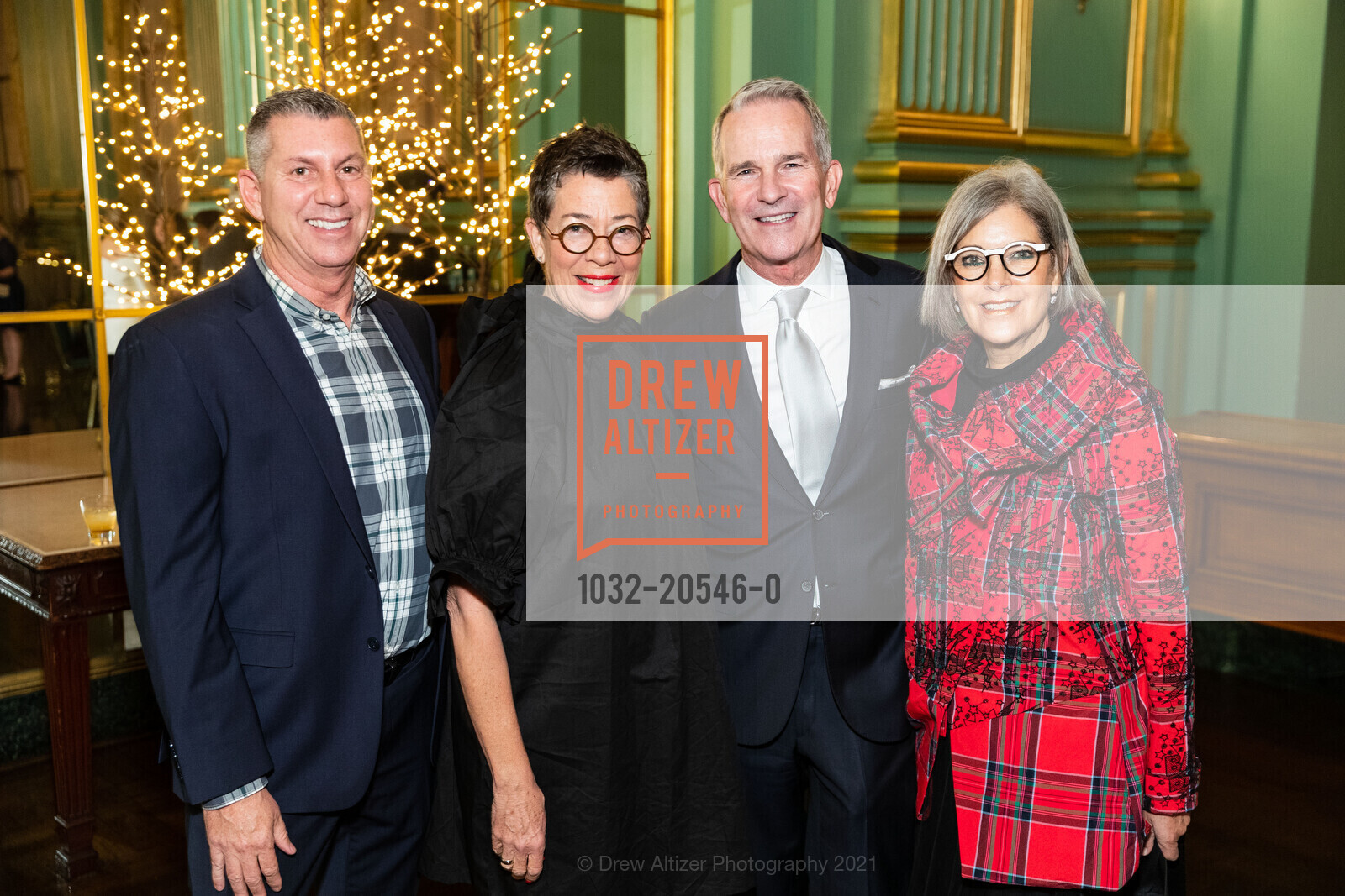 Jon Egan, Wendy Storch, Jeffrey Gibson, Marylou Castellanos, Sotheby's Holiday Party, San Francisco War Memorial & Performing Arts Center. 401 Van Ness Avenues, December 8th, 2021, Photo #1032-20546-0 Jon Egan, Wendy Storch, Jeffrey Gibson, Marylou Castellanos, Photo #1032-20546-0