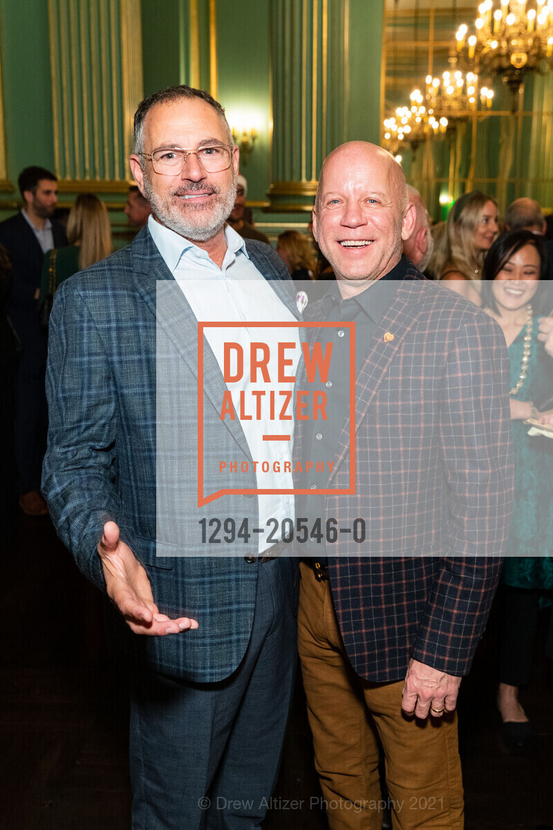 John Caruso, Daryl Spreider, Sotheby's Holiday Party, San Francisco War Memorial & Performing Arts Center. 401 Van Ness Avenues, December 8th, 2021, Photo #1294-20546-0 John Caruso, Daryl Spreider, Photo #1294-20546-0