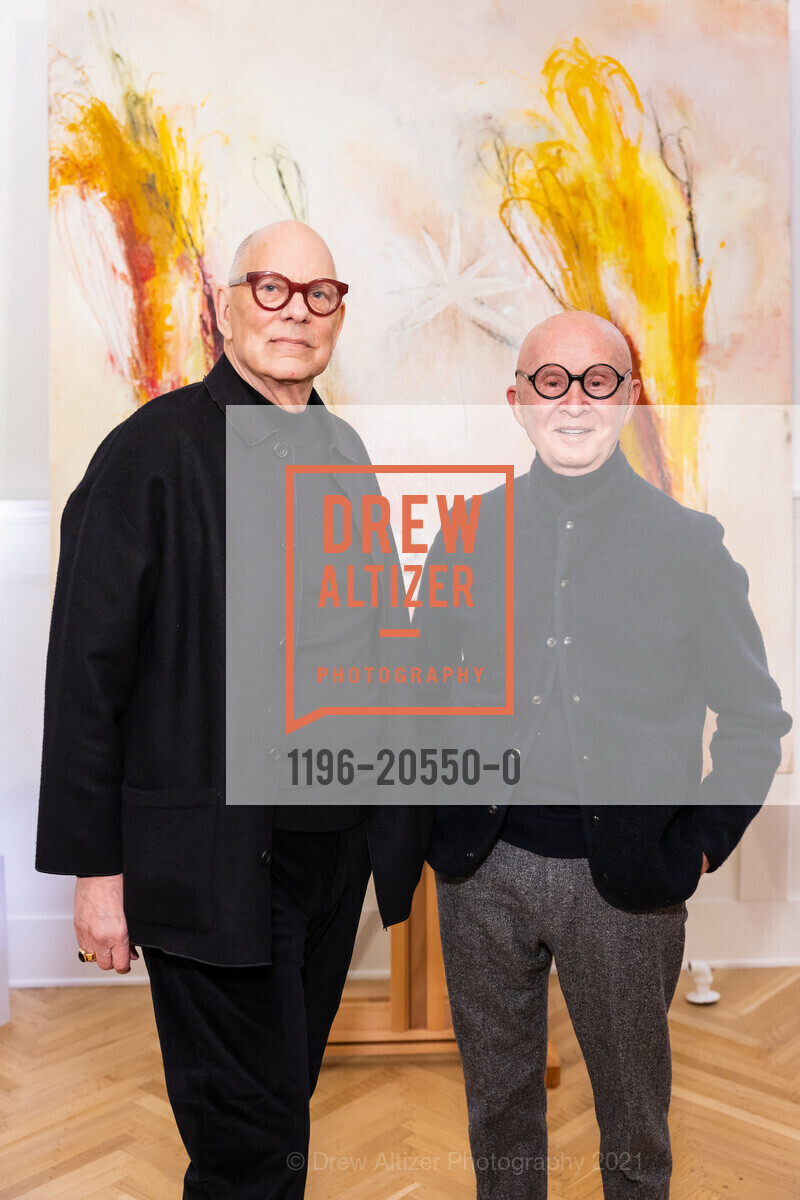 John Capo, Orlando Diaz, Chasing Angels: Exciting New Paintings by Patrick King, Private Res, December 13th, 2021, Photo #1196-20550-0 John Capo, Orlando Diaz, Photo #1196-20550-0