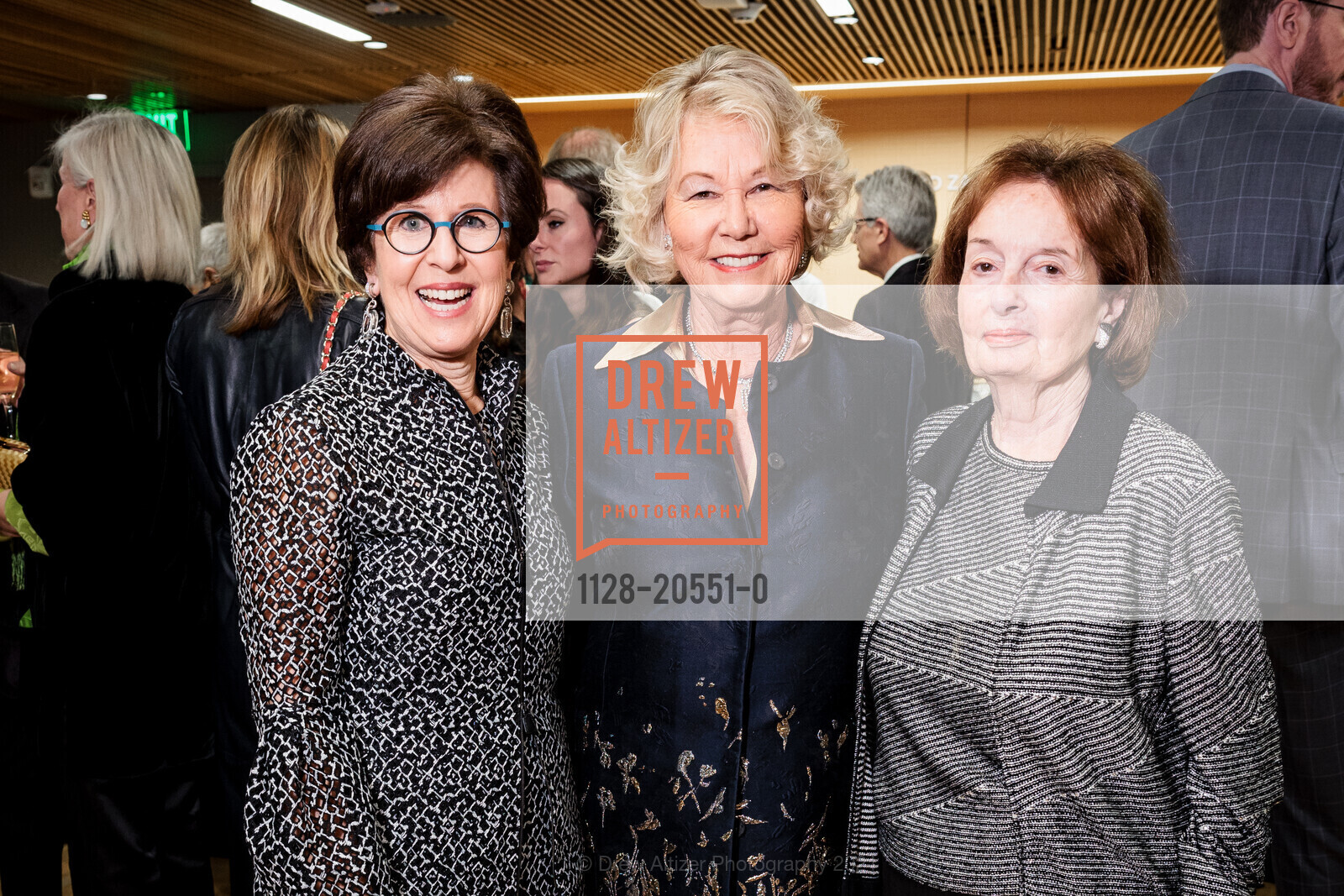 Diane Zack, Varda Rabin, Anita Wornick, Israel Philharmonic San Francisco Gala, San Francisco Conservatory of Music. 50 Oak St, December 12th, 2021, Photo #1128-20551-0 Diane Zack, Varda Rabin, Anita Wornick, Photo #1128-20551-0