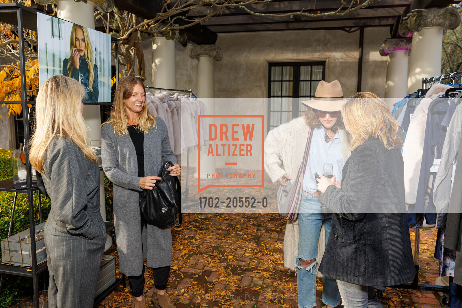 Jennifer Skarakis, Lexi Rees, Private Sunwren Clothing Holiday Trunk Show, Private Residence, December 9th, 2021, Photo #1702-20552-0 Jennifer Skarakis, Lexi Rees, Photo #1702-20552-0