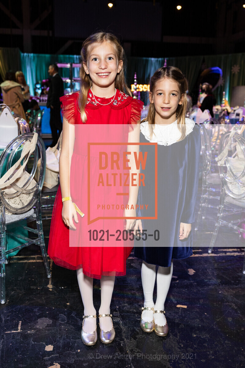 Olivia Lamond, Juliette Lamond, Nutcracker Benefit Luncheon: Land of Dreams, Zellerbach Rehearsal Hall. 300 Franklin St, December 12th, 2021, Photo #1021-20555-0 Olivia Lamond, Juliette Lamond, Photo #1021-20555-0