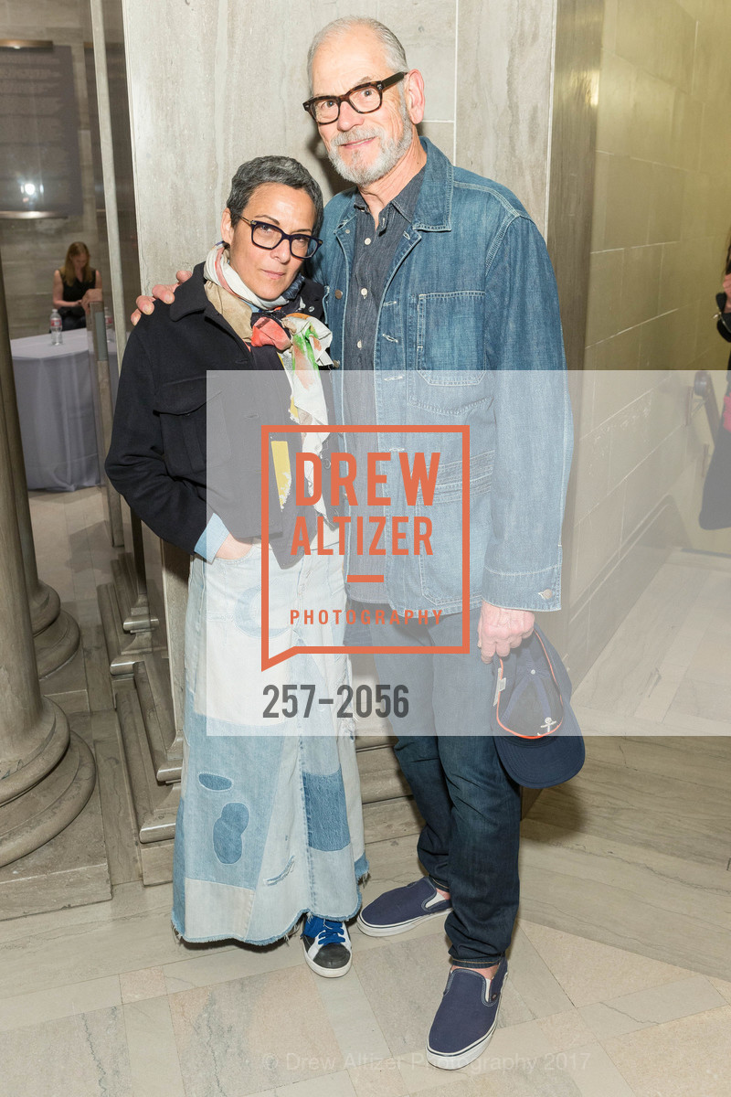 Jane Cleveland, Darrell Sapien, Urs Fischer Opening at the Legion of Honor and Fiorella, Legion of Honor, April 20th, 2017, Photo #257-2056 Jane Cleveland, Darrell Sapien, Photo #257-2056