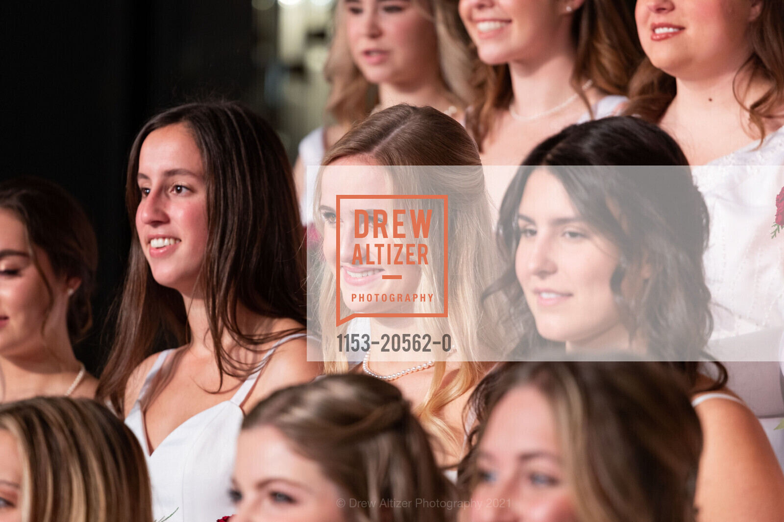 Isabelle Evelyn Kaur Thiara, Paige Raymond Pedrero, Chloe Keilia Weir, San Francisco Debutante Ball 2021, St. Francis Hotel, December 19th, 2021, Photo #1153-20562-0 Isabelle Evelyn Kaur Thiara, Paige Raymond Pedrero, Chloe Keilia Weir, Photo #1153-20562-0