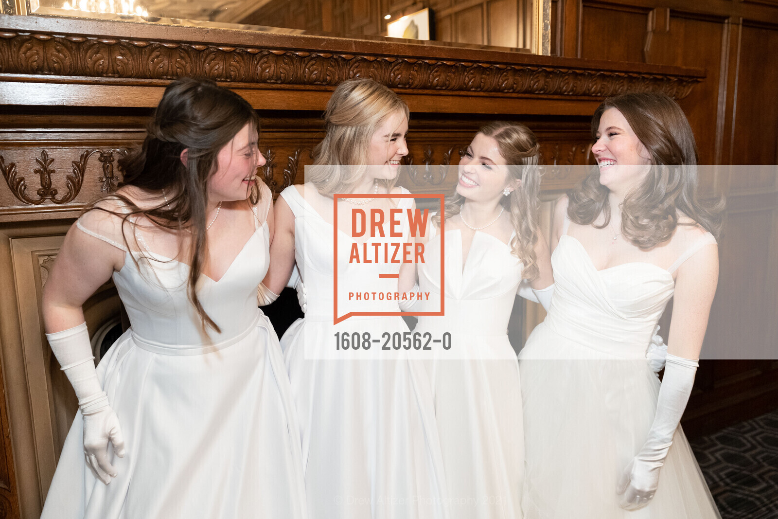 Talitha Thomas Newsom Callan, Kaelin Barrett Dalzell, Olivia Grace Callander, Olivia Shiells Jones, San Francisco Debutante Ball 2021, St. Francis Hotel, December 19th, 2021, Photo #1608-20562-0 Talitha Thomas Newsom Callan, Kaelin Barrett Dalzell, Olivia Grace Callander, Olivia Shiells Jones, Photo #1608-20562-0