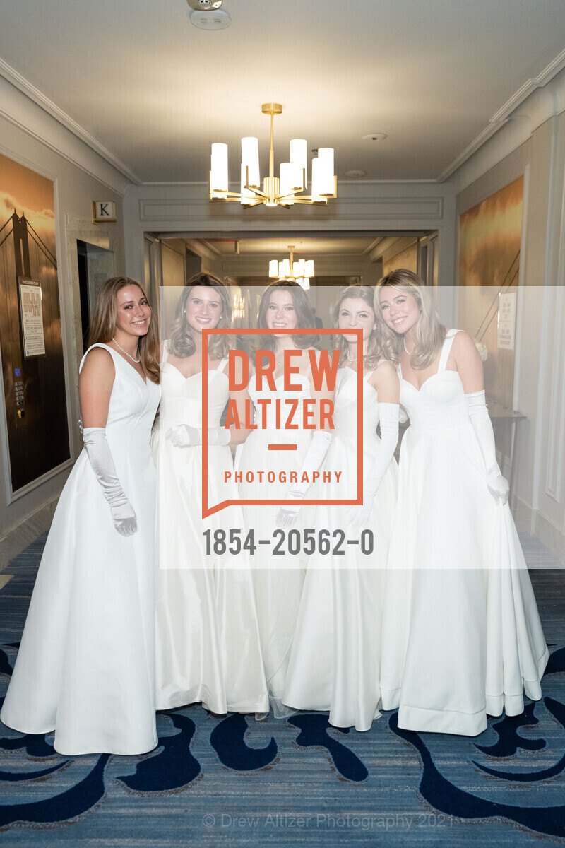 Elizabeth Norris Gruber, Caroline O'Keefe Potvin, Olivia Shiells Jones, Olivia Grace Callander, Lauren Adele Lawson, San Francisco Debutante Ball 2021, St. Francis Hotel, December 19th, 2021, Photo #1854-20562-0 Elizabeth Norris Gruber, Caroline O'Keefe Potvin, Olivia Shiells Jones, Olivia Grace Callander, Lauren Adele Lawson, Photo #1854-20562-0