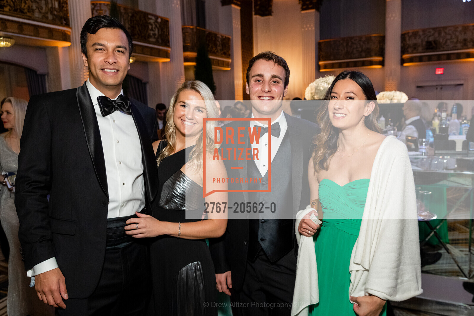 Trace Giannini, Samantha Traneri, Charlie Bennett, Isabelle Giannini, San Francisco Debutante Ball 2021, St. Francis Hotel, December 19th, 2021, Photo #2767-20562-0 Trace Giannini, Samantha Traneri, Charlie Bennett, Isabelle Giannini, Photo #2767-20562-0
