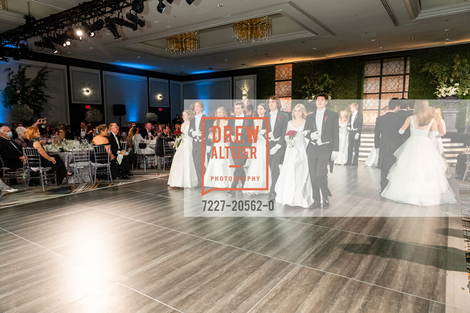 Olivia Grace Callander, Charles Thomas Weber, Charlotte Julia Ehrlich, John Blair Magruder, Carmela Francesca Evashchen, William Christopher SImm, Kaelin Barrett Dalzell, Wolfgang Dillon Tobiason, San Francisco Debutante Ball 2021, St. Francis Hotel, Photo #7227-20562-0 Olivia Grace Callander, Charles Thomas Weber, Charlotte Julia Ehrlich, John Blair Magruder, Carmela Francesca Evashchen, William Christopher SImm, Kaelin Barrett Dalzell, Wolfgang Dillon Tobiason, Photo #7227-20562-0