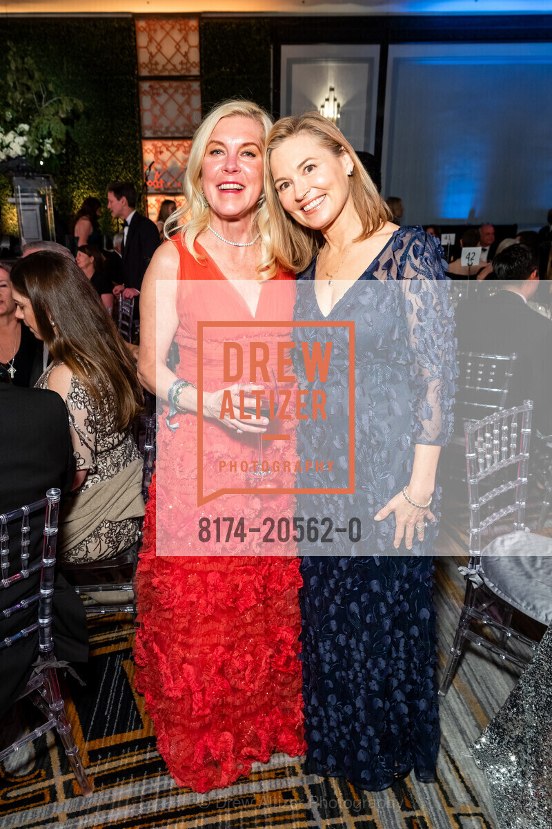 Holly Farrell, Lauren Lamm, San Francisco Debutante Ball 2021, St. Francis Hotel, Photo #8174-20562-0 Holly Farrell, Lauren Lamm, Photo #8174-20562-0