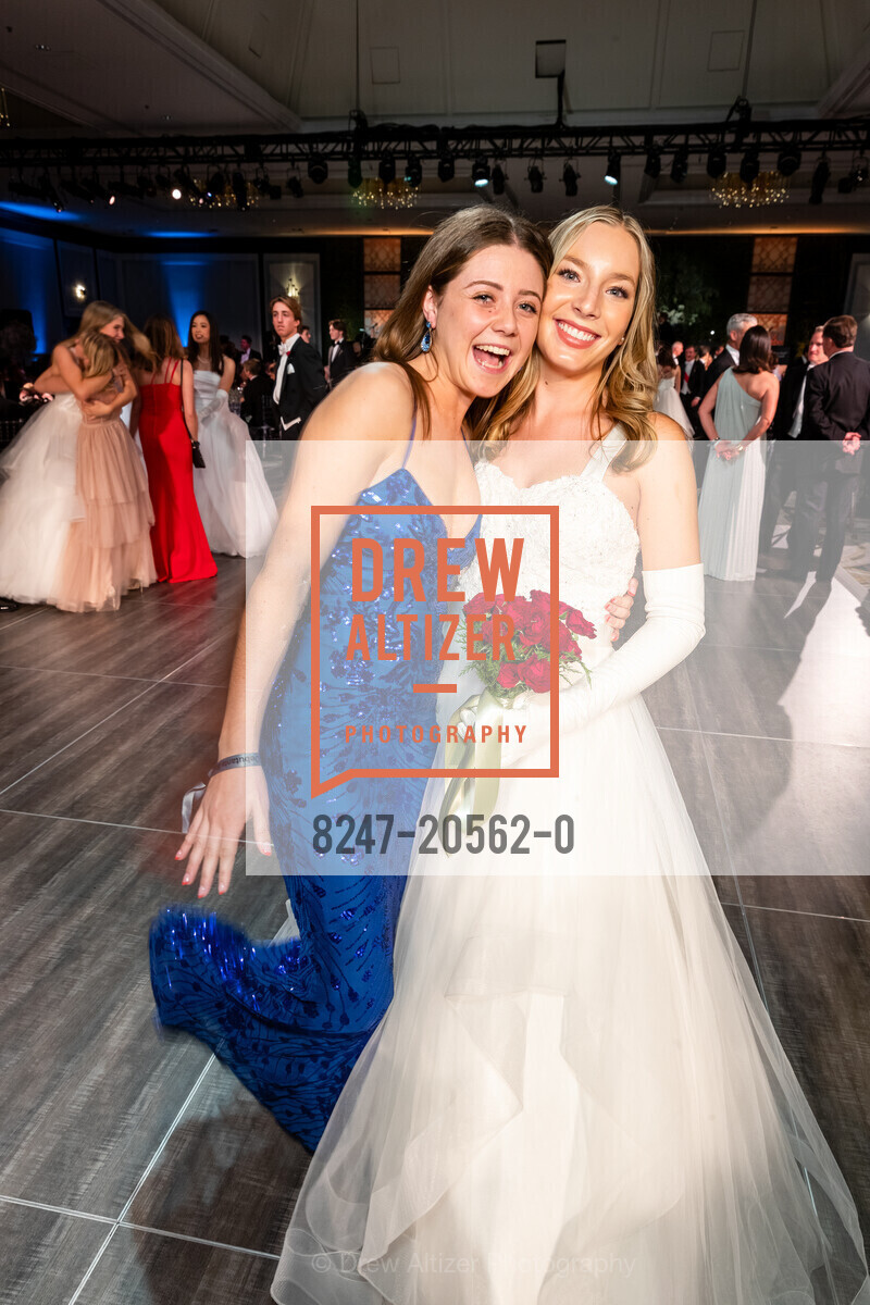 Caitlin Judd, Elizabeth Frances Flaherty, San Francisco Debutante Ball 2021, St. Francis Hotel, Photo #8247-20562-0 Caitlin Judd, Elizabeth Frances Flaherty, Photo #8247-20562-0