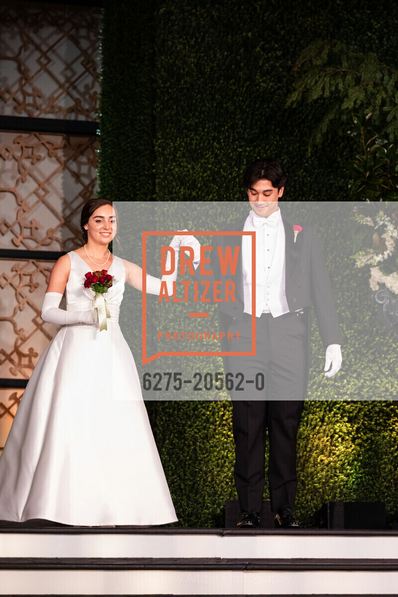 Adele Furth Bonomi, Justin Thomas Detweiler, San Francisco Debutante Ball 2021, St. Francis Hotel, Photo #6275-20562-0 Adele Furth Bonomi, Justin Thomas Detweiler, Photo #6275-20562-0