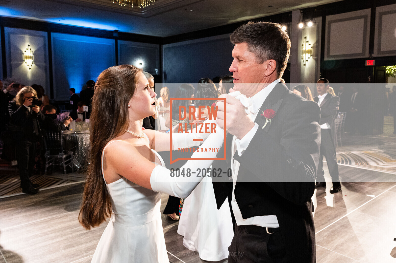 Isabella Bronte Griepp, Troy Anthony Griepp, San Francisco Debutante Ball 2021, St. Francis Hotel, Photo #8048-20562-0 Isabella Bronte Griepp, Troy Anthony Griepp, Photo #8048-20562-0