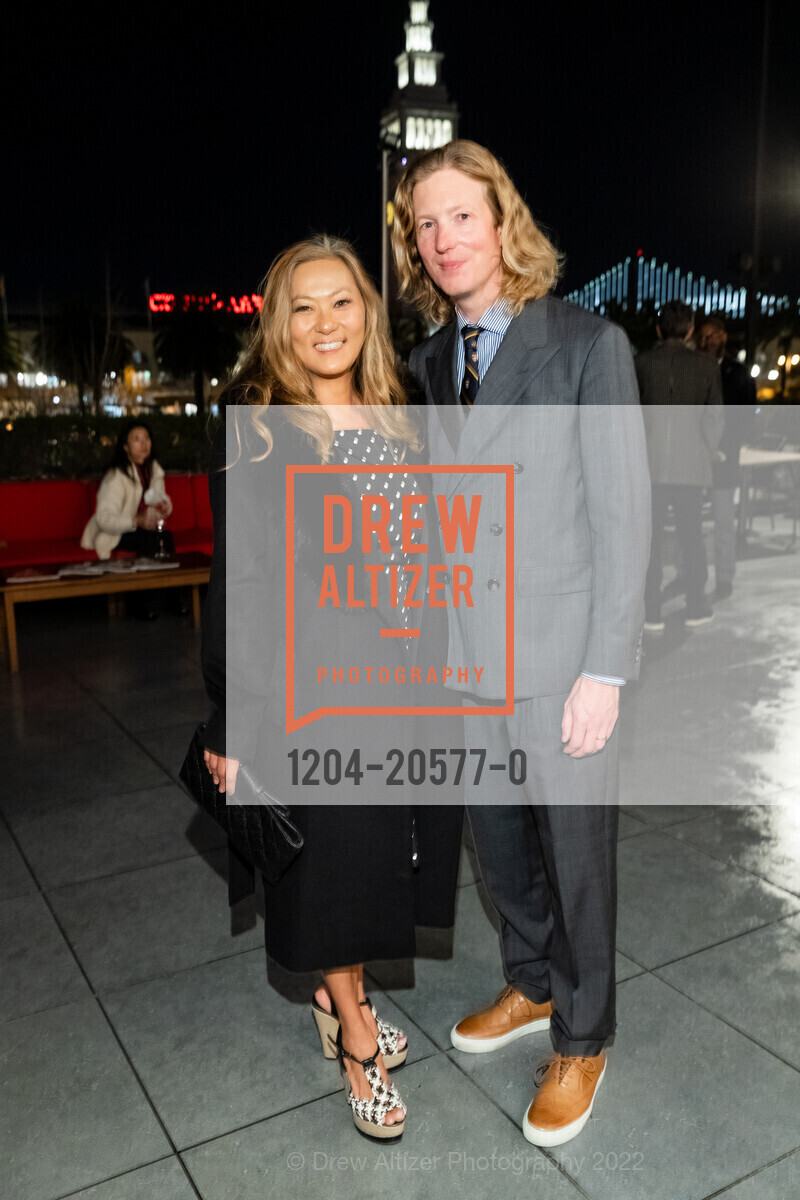 Elizabeth Fullerton, Simon Tidnam, The SF Ballet & Haute Living Release Party hosted by Harborview Restaurant, Harborview Restaurant. 4 Embarcadero Ctr, January 19th, 2022, Photo #1204-20577-0 Elizabeth Fullerton, Simon Tidnam, Photo #1204-20577-0
