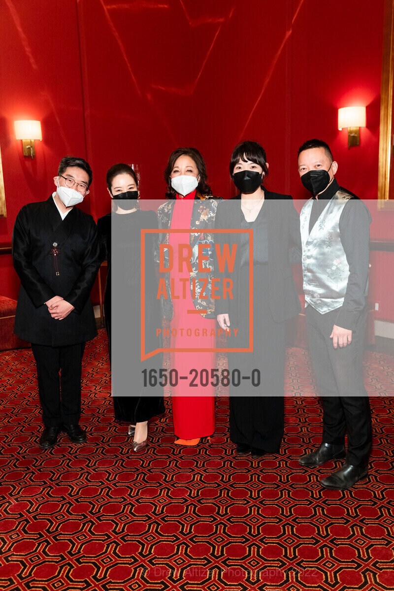 Bomsori, Patricia Lee-Hoffmann, Yue Bao, Amos Yang, SF Symphony’s Annual Lunar New Year Celebration, SF Symphony. 201 Van Ness Ave, February 5th, 2022, Photo #1650-20580-0 Bomsori, Patricia Lee-Hoffmann, Yue Bao, Amos Yang, Photo #1650-20580-0
