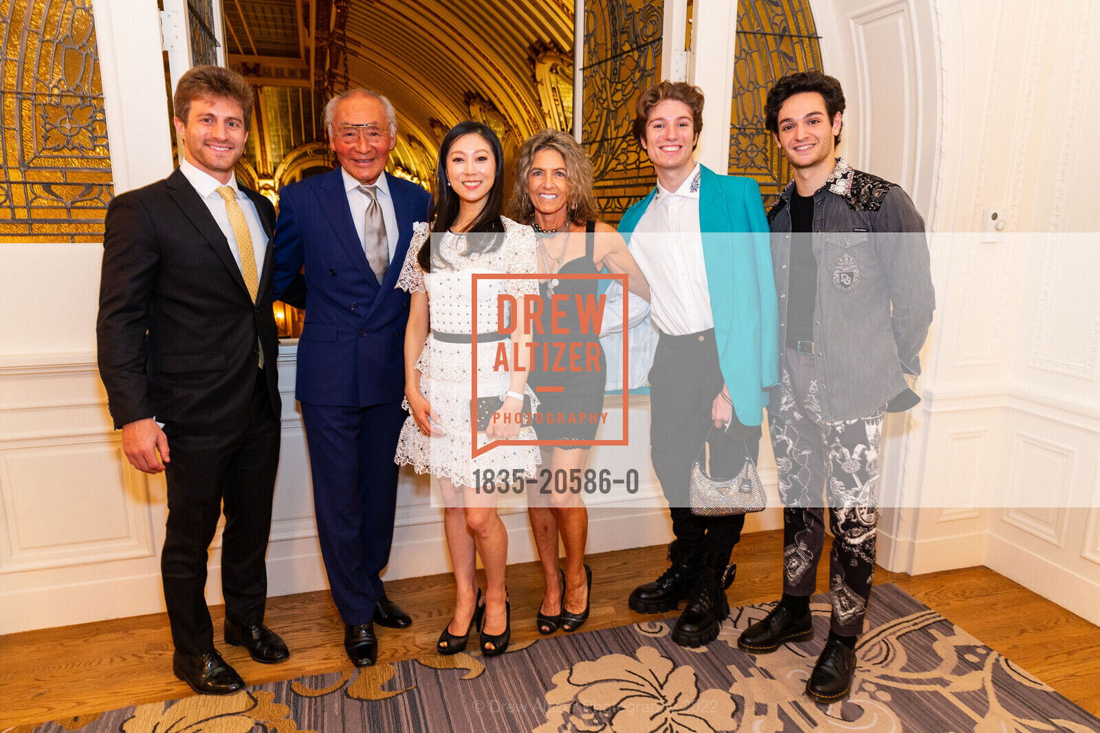 Nick Noone, Kiyoshi Kimura, Misa Kuranaga, Lisa Giannone, Luca Ferro, Angelo Greco, SF Ballet Hosts Yuan Yuan Tan’s 25th Anniversary Dinner, Palace Hotel. 2 Montgomery St, February 13th, 2022, Photo #1835-20586-0 Nick Noone, Kiyoshi Kimura, Misa Kuranaga, Lisa Giannone, Luca Ferro, Angelo Greco, Photo #1835-20586-0