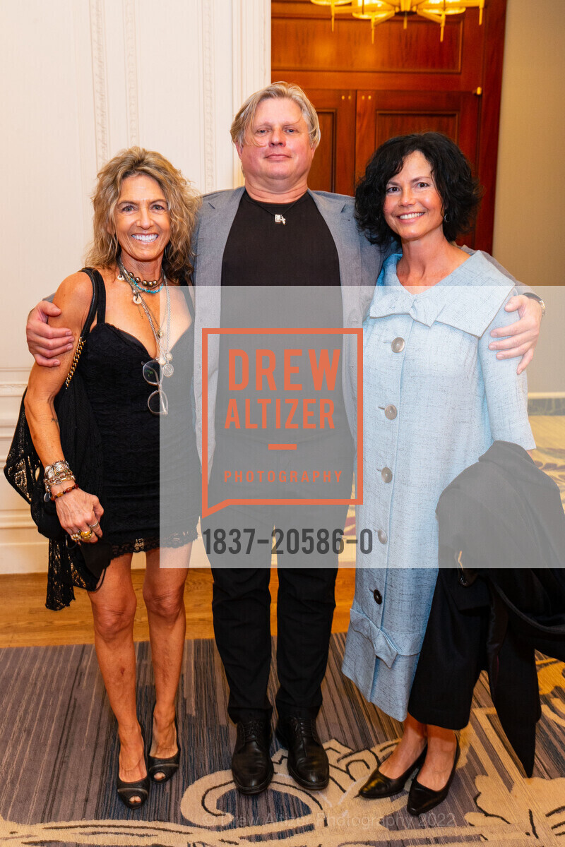Lisa Giannone, Yuri Possokhov, Anna Possokhov, SF Ballet Hosts Yuan Yuan Tan’s 25th Anniversary Dinner, Palace Hotel. 2 Montgomery St, February 13th, 2022, Photo #1837-20586-0 Lisa Giannone, Yuri Possokhov, Anna Possokhov, Photo #1837-20586-0